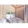 Véranda bois avec patio GIANNA 6.5x5.4, 44mm, intérieur chambre principale